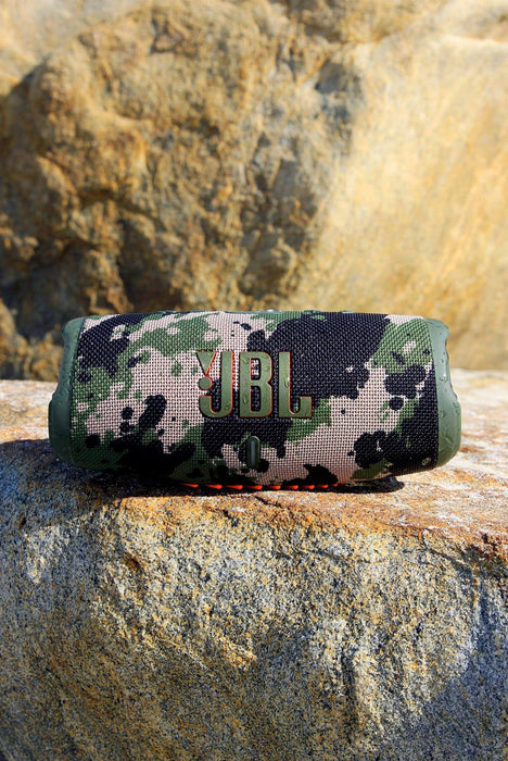 JBL Charge 5 Squad