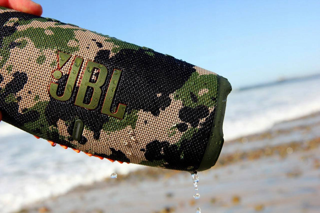 JBL Charge 5 Squad